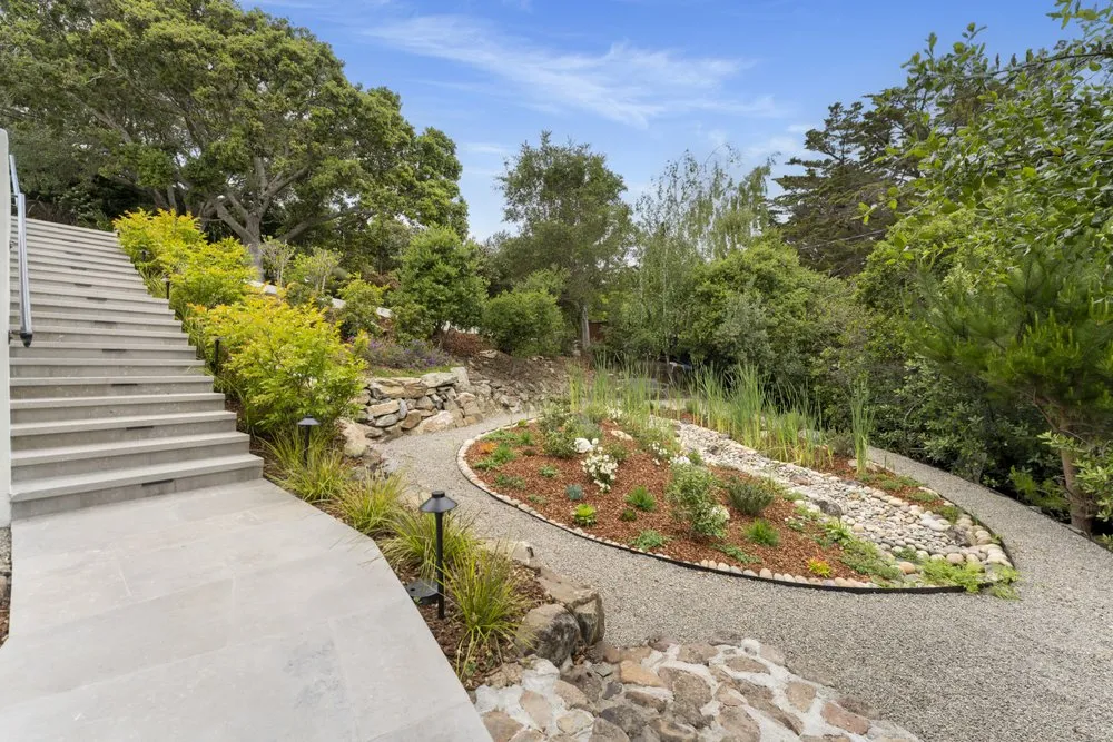 Top-rated garden landscaping for year-round maintenance across Petaluma, CA - Novara Landscape and Construction