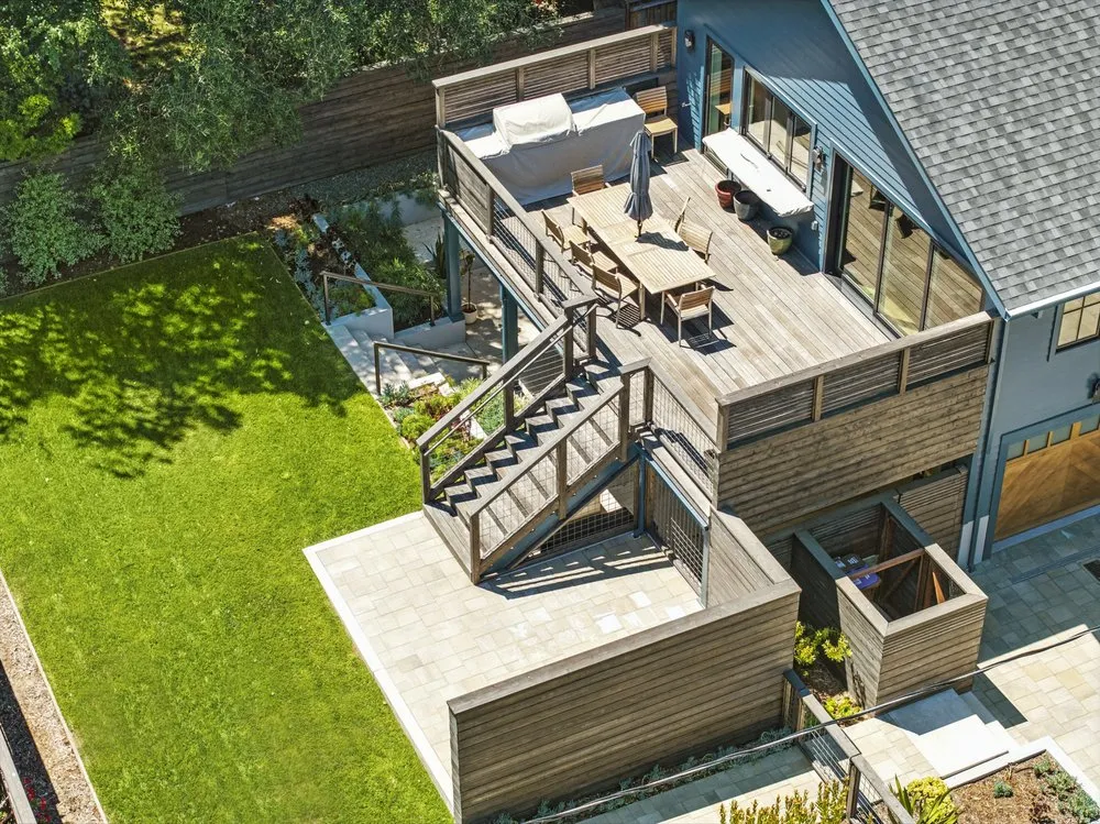 Professional landscape design with custom design in Petaluma, CA by Novara Landscape and Construction