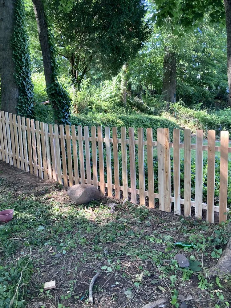 Custom yard maintenance for beautiful yards across Kearny, NJ - Novay’s Lawn Care Service