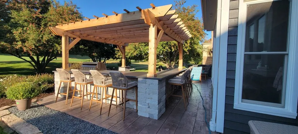 Reliable landscaping services experts serving Wheaton, IL - Novell Landscape Service