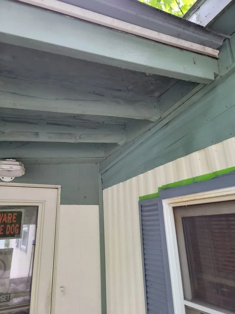 Local lawn mowing service experts serving Gorham, NH - Novellino Carpentry & Maintenance