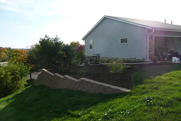 Expert residential landscaping experts serving West Allis, WI - Novotny Landscaping