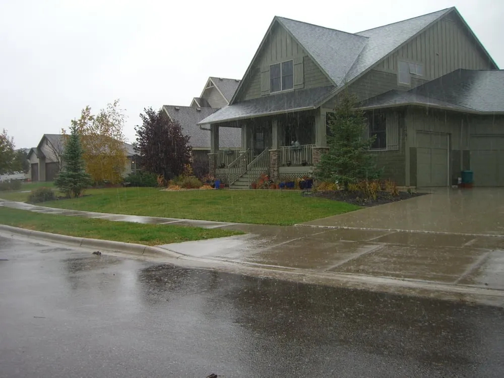 Reliable yard cleanup service experts serving Amery, WI - Nowscapes