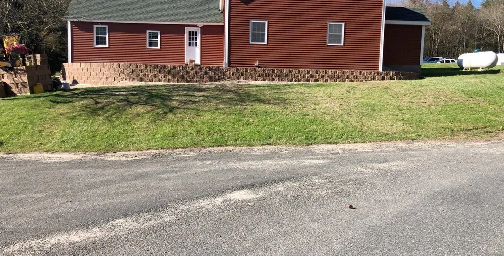 Custom garden landscaping with custom design in Pittsfield, MA by NOYCO Construction