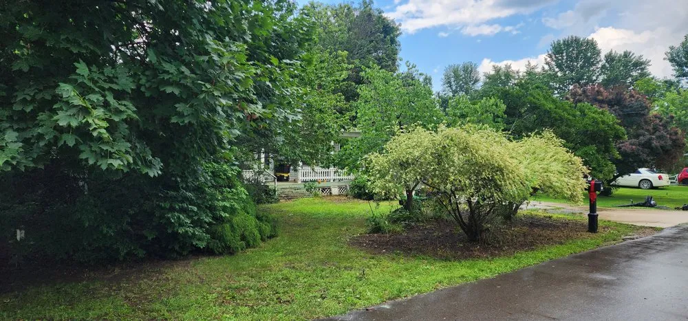 Custom garden landscaping in Laingsburg, MI by NPR Lawn and Snow