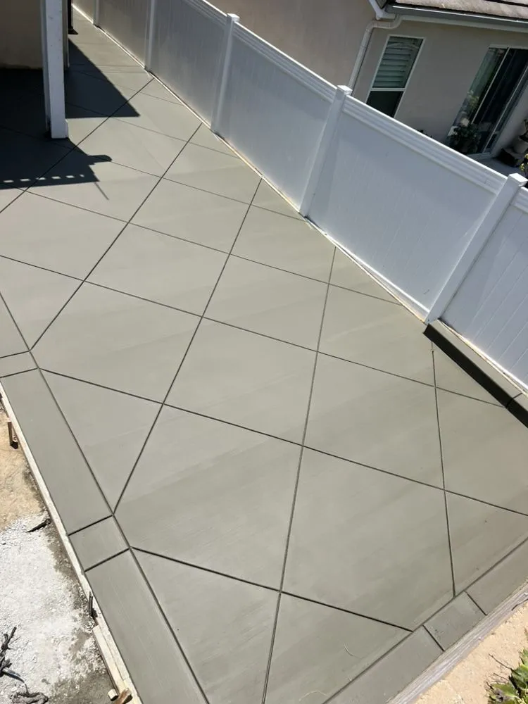 Affordable garden landscaping for residential properties across Lake Elsinore, CA - NPV Construction