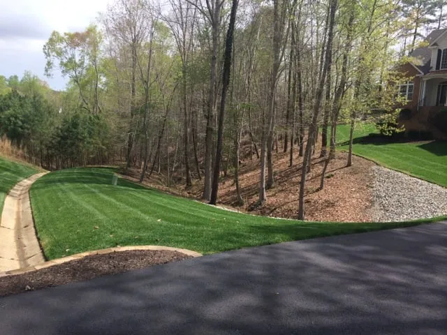 Reliable lawn mowing service in Chester, VA - N.R. Hayes Lawn Care