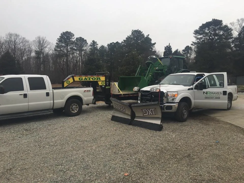 Trusted lawn care service with custom design in Chester, VA by N.R. Hayes Lawn Care