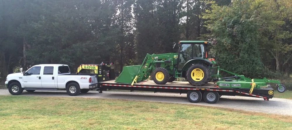 Custom lawn mowing service in Chester, VA by N.R. Hayes Lawn Care