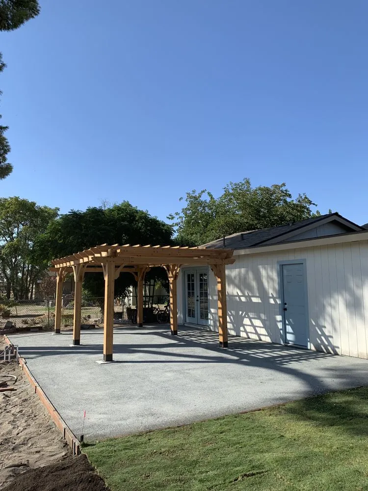 Expert garden landscaping experts serving Tulare, CA - Nu Turf Landscaping