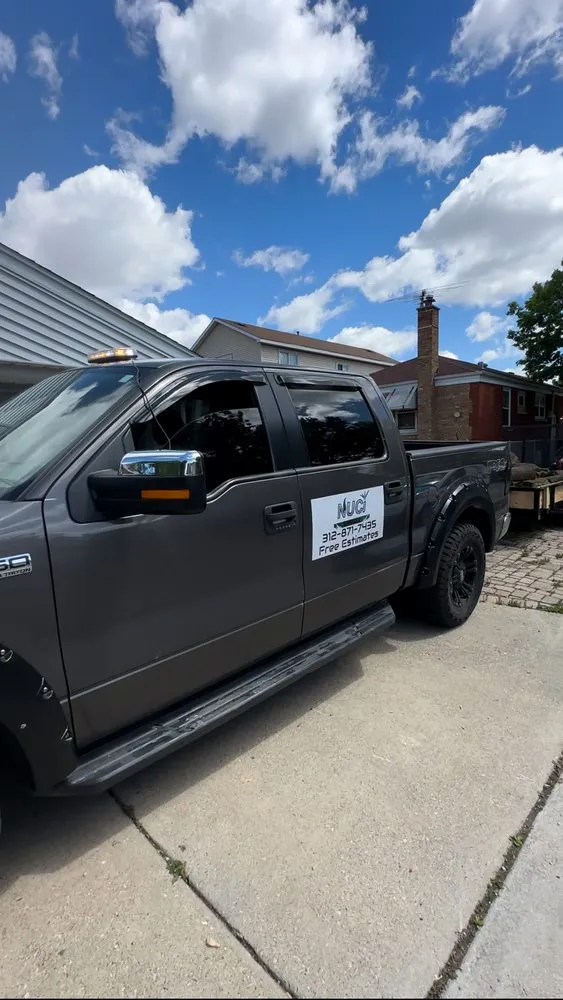 Custom lawn mowing service experts serving Chicago, IL - NUCI