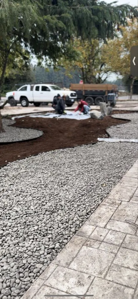 Custom landscaping services for year-round maintenance across Hillsboro, OR - Nueva Vista Landscape & Construction