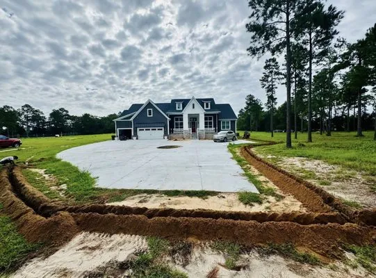 Nuñez Landscape & Irrigation Services Logo