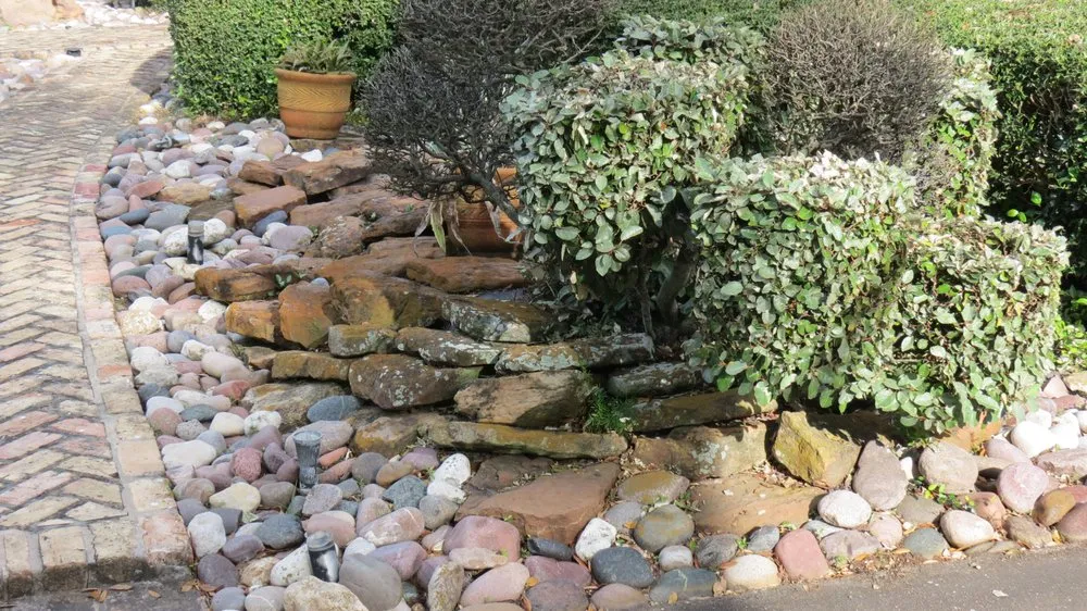 Local garden landscaping in Beaumont, TX by Number One Lawn Service