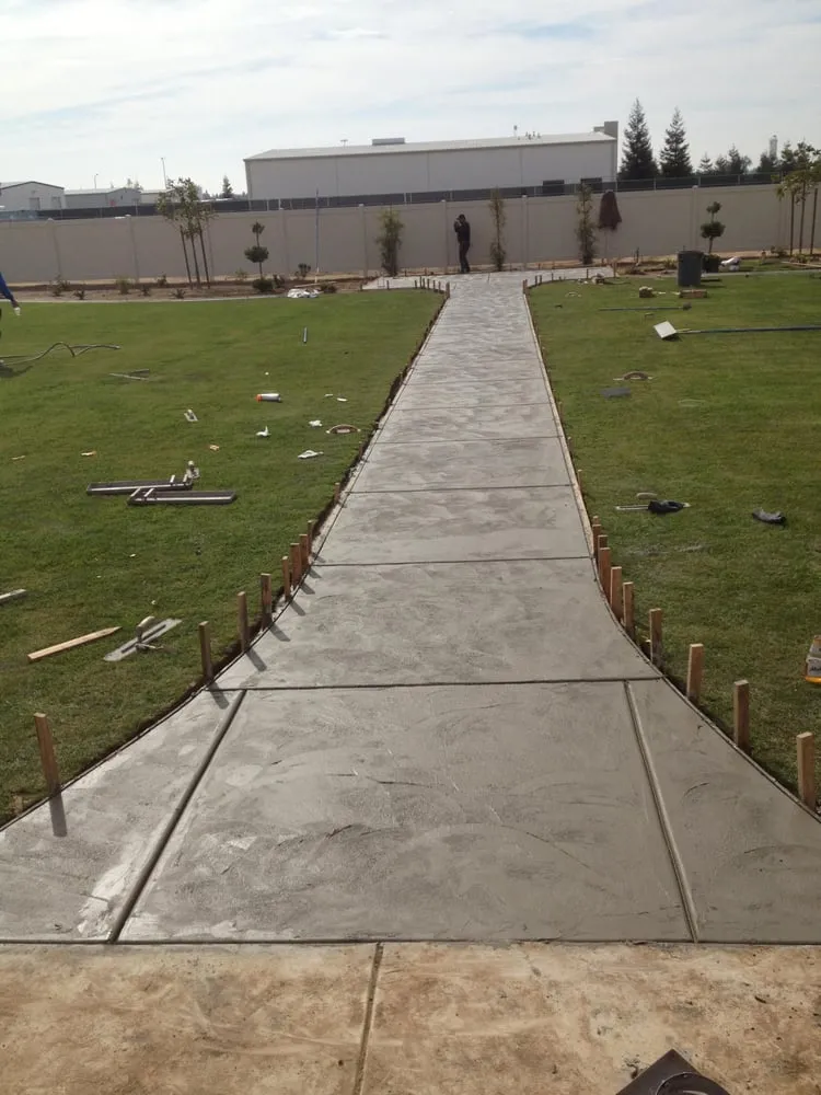 Reliable garden landscaping near you across Shingle Springs, CA - Nunez concrete