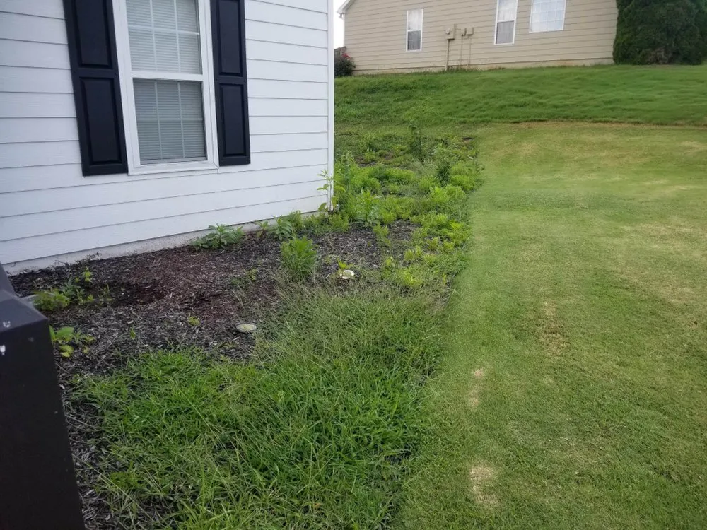 Expert garden landscaping for beautiful yards in Carrollton, GA by Nunez Lawn Care