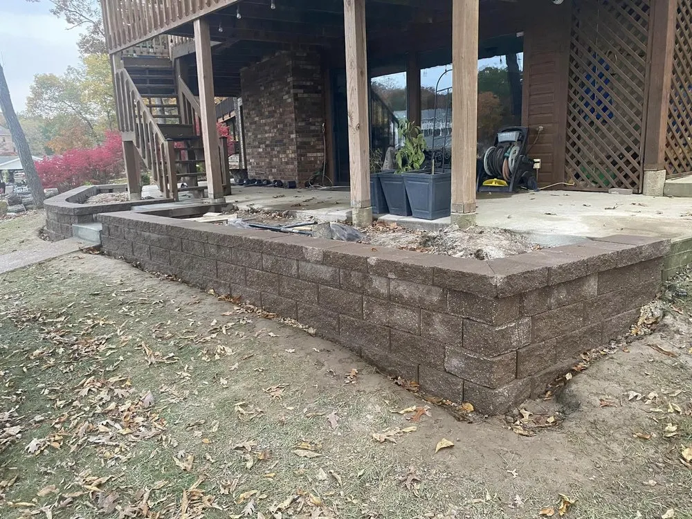 Reliable residential landscaping with custom design in Fenton, MO by Nunez Tree & Landscaping