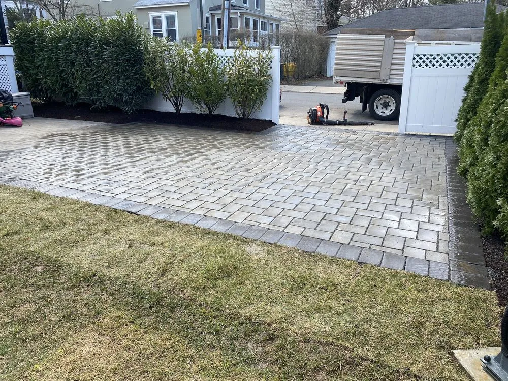 Custom yard maintenance in Buckingham, PA - Nurney Landscape & Design