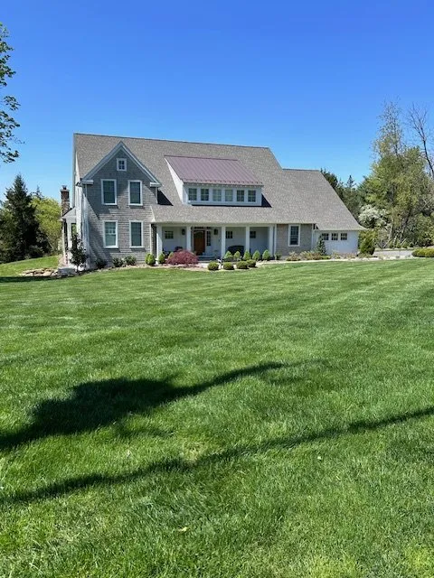 Expert outdoor landscaping experts serving Phoenixville, PA - Nutri Green Fertilization