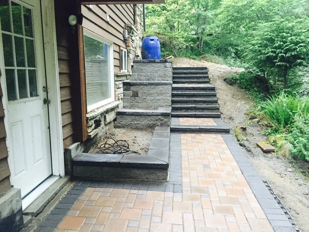 Reliable lawn mowing service in Renton, WA by Nuview Landscapes