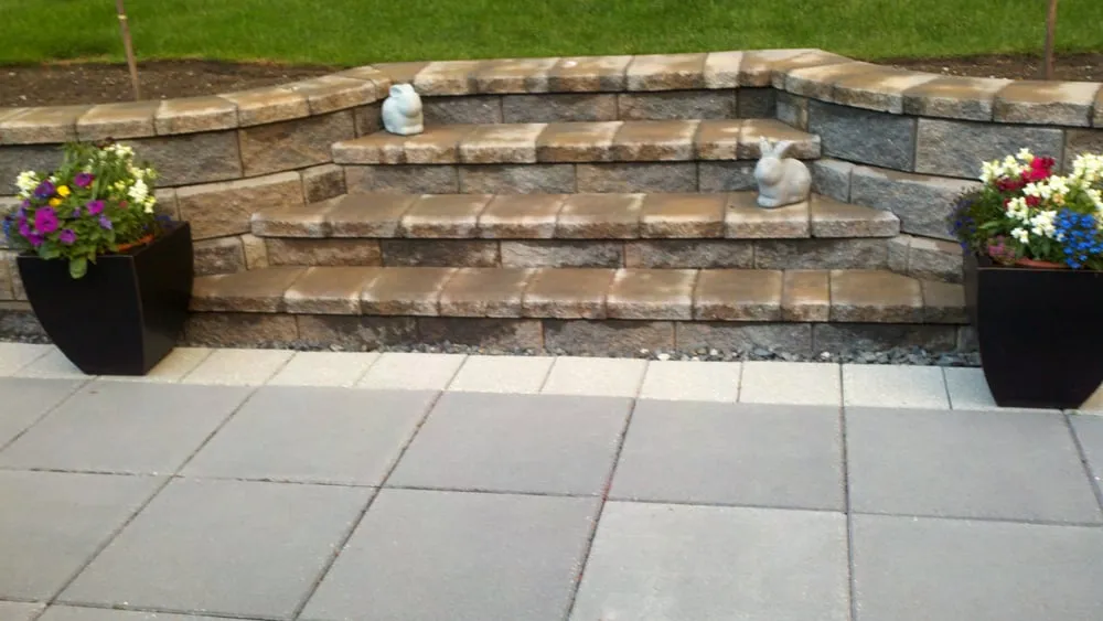 Custom lawn mowing service in Bellevue, WA by NW Classics Landscape & Design