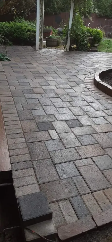 Custom yard maintenance experts serving Vancouver, WA - NW Dreamscapes & Construction