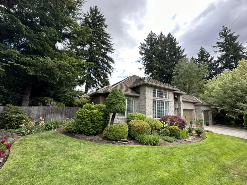 Trusted garden landscaping for homes across Vancouver, WA - NW Exterior Service & Maintenance