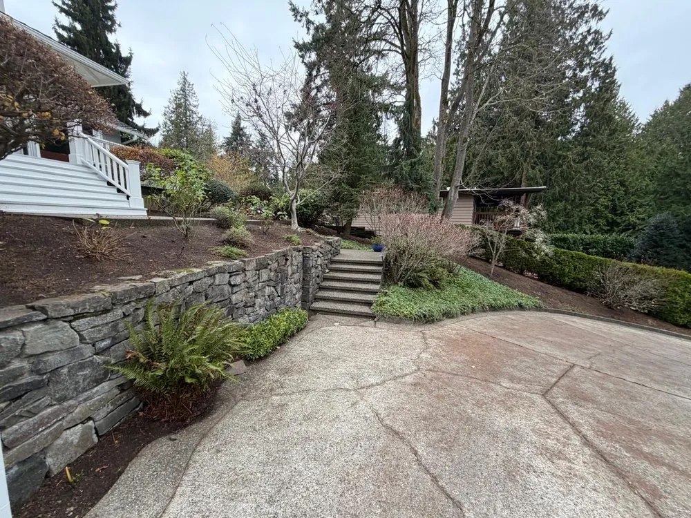 Local lawn mowing service in Lynnwood, WA - NW Landscaping Services