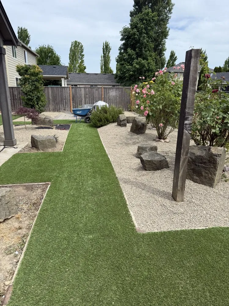 Top-rated yard cleanup service in Silverton, OR - Nw Service Experts