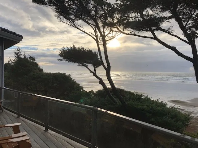 Top-rated garden landscaping in Lincoln City, OR by NW Tree & Landscape