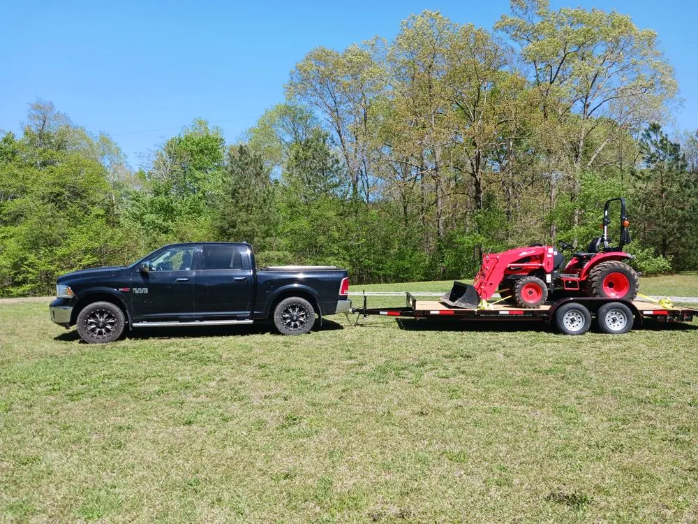 Trusted lawn mowing service for homes across LaFayette, GA - Nwga Jacksons Landscapes