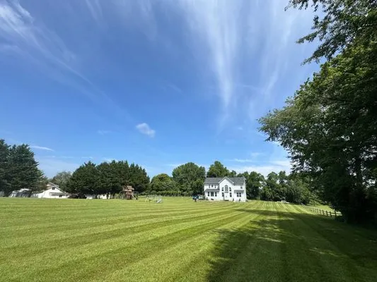 Nwhera Landscaping Logo