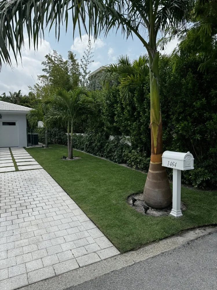 Affordable garden landscaping experts serving Coral Springs, FL - NXT Level Landscaping & Grounds Maintenance