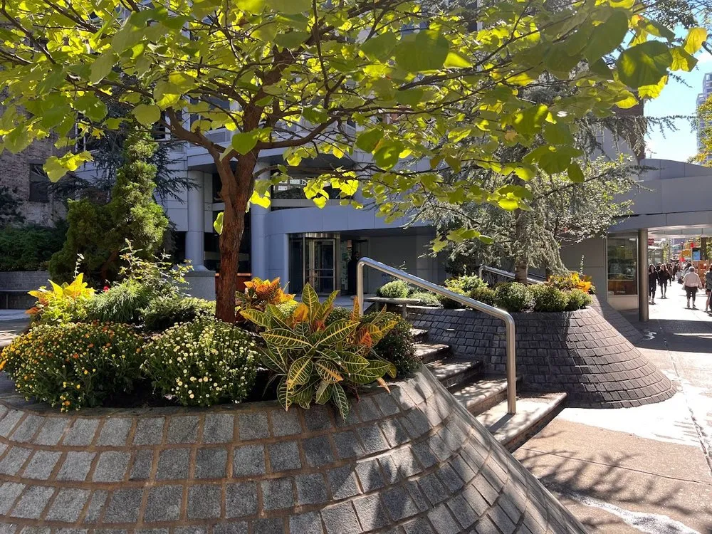 Custom residential landscaping in New York, NY by NY Horticulture Group