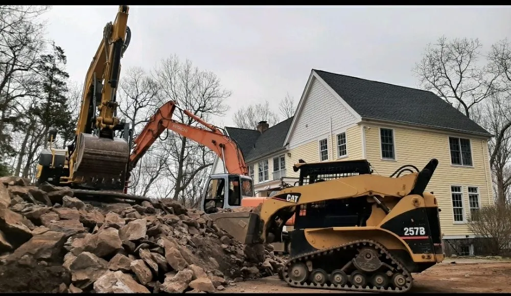 Custom yard maintenance for residential properties across Mohegan Lake, NY - NY Property Care
