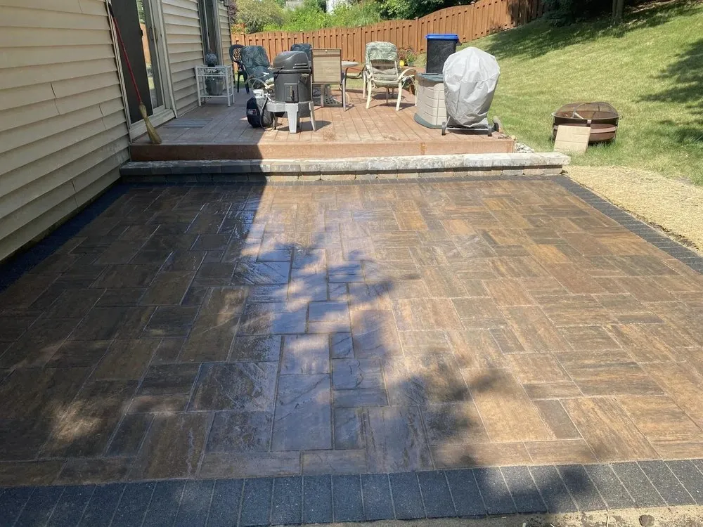 Custom garden landscaping in Belvidere, IL - Nystrom's