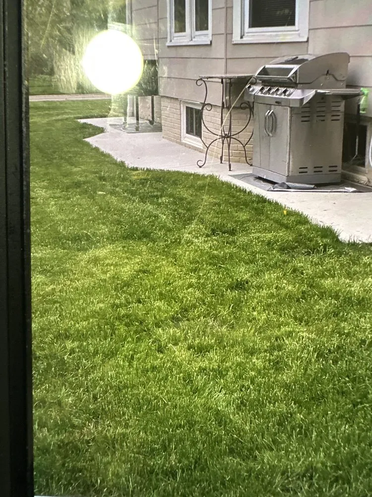 Affordable landscaping services experts serving Warrenville, IL - O & C Concrete & Lanscaping