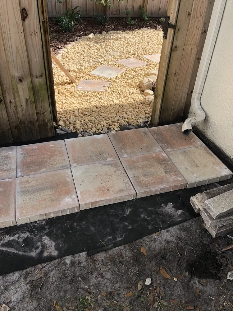 Local yard maintenance in Dunedin, FL by O G Lawn Service