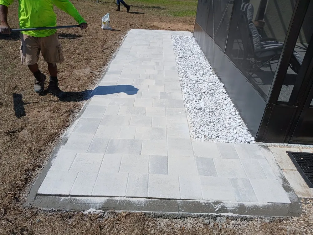 Top-rated lawn mowing service experts serving Fruitland Park, FL - O. Martinez Lanscape