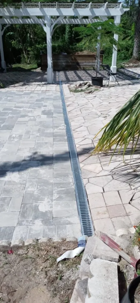 Custom outdoor landscaping in Fruitland Park, FL - O. Martinez Lanscape