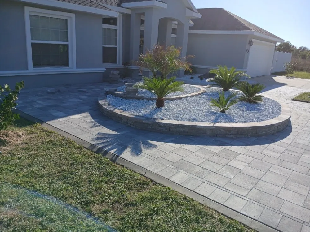 Top-rated landscape design with custom design in Fruitland Park, FL by O. Martinez Lanscape