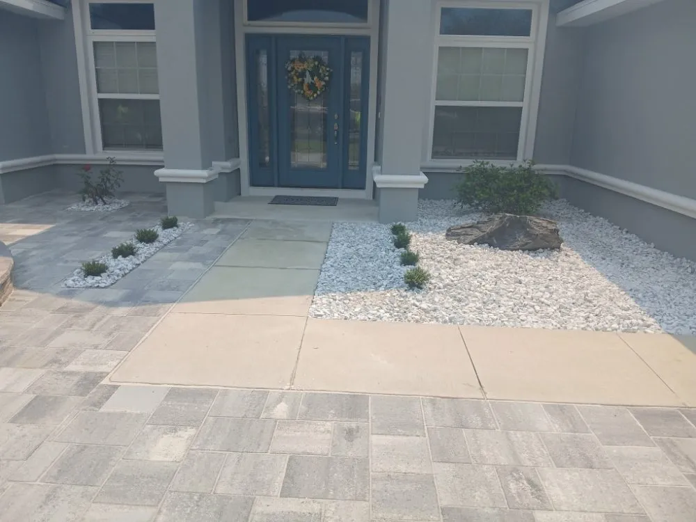 Local yard cleanup service with custom design across Fruitland Park, FL - O. Martinez Lanscape