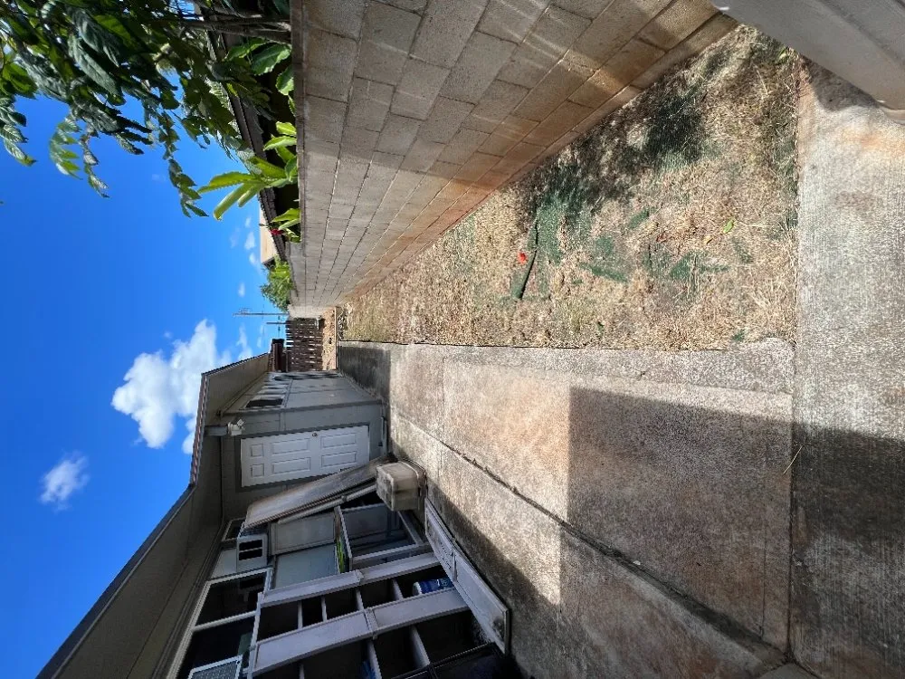 Professional lawn mowing service experts serving Kapolei, HI - Oahu Complete Yard Service