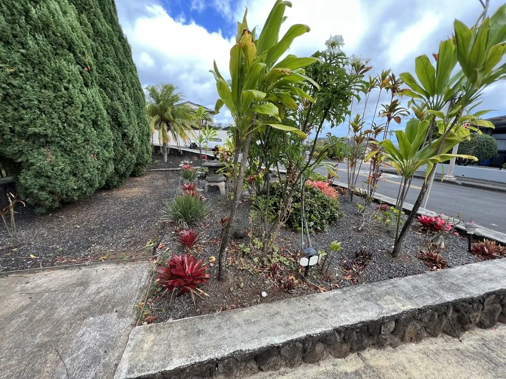 Custom outdoor landscaping near you in Kapolei, HI by Oahu Complete Yard Service