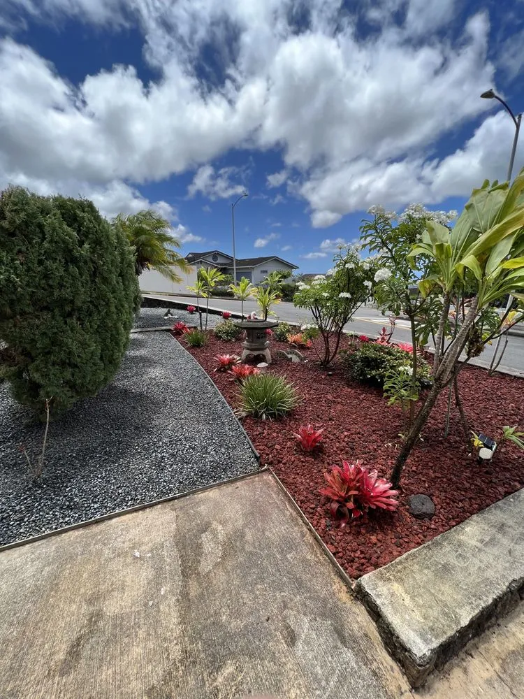 Top-rated residential landscaping with custom design across Kapolei, HI - Oahu Complete Yard Service
