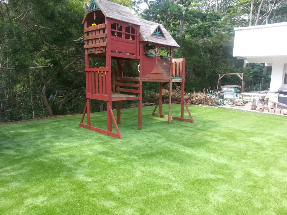 Affordable yard maintenance experts serving Waimanalo, HI - Oahu Grass Company