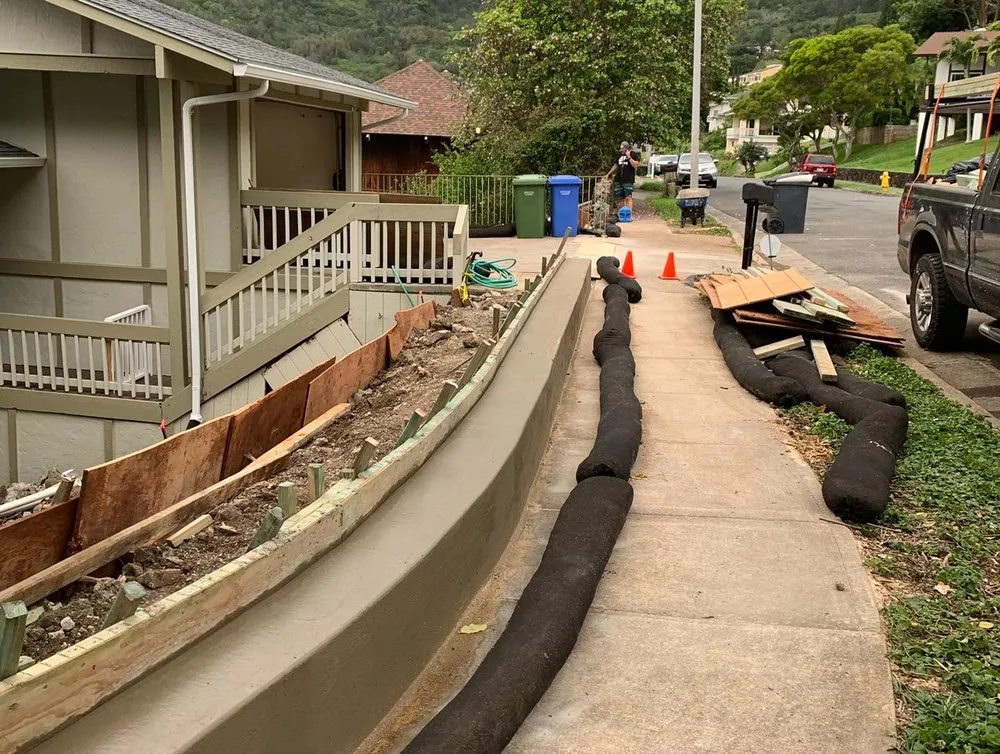 Expert yard maintenance in Honolulu, HI by Oahu Irrigation & Design