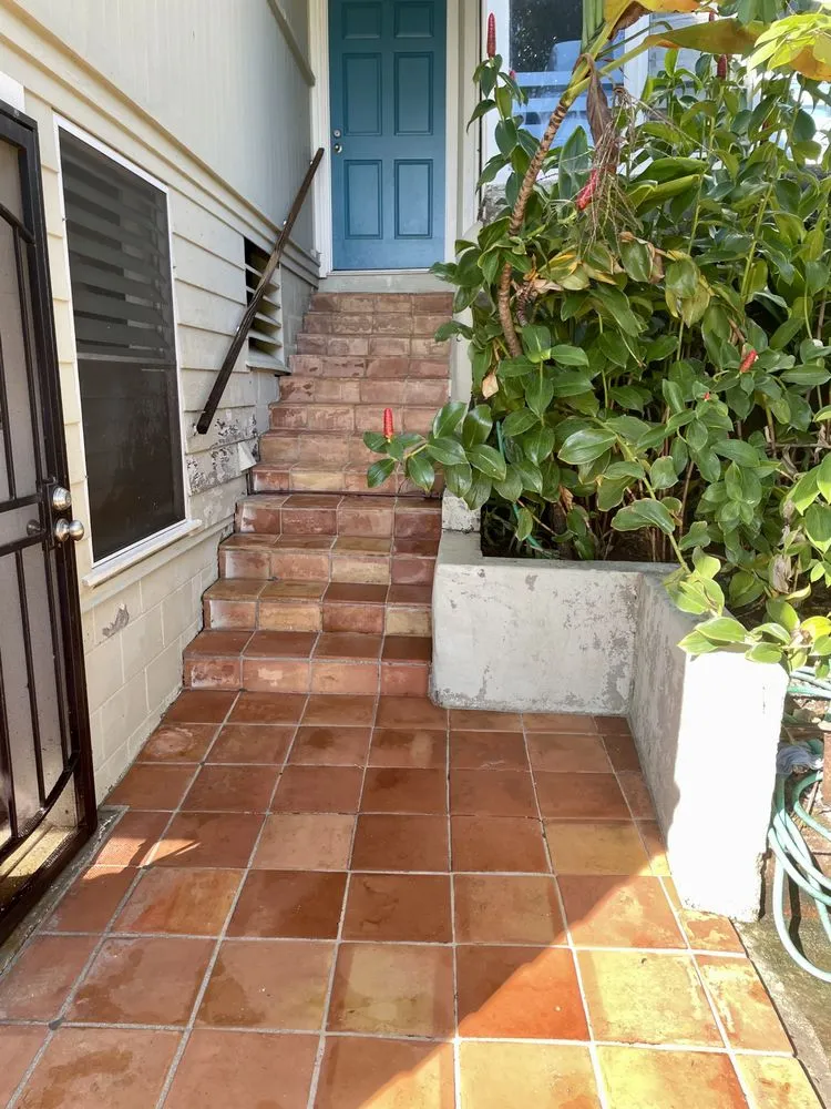 Top-rated garden landscaping for year-round maintenance across Honolulu, HI - Oahu Ultimate Cleaners