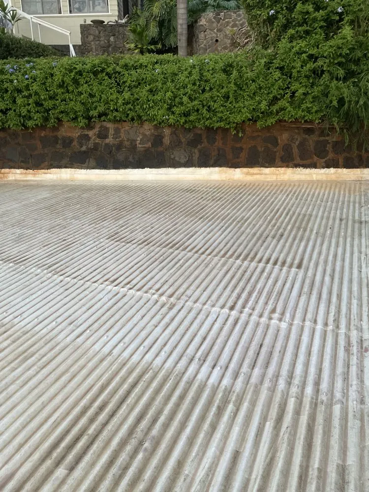 Affordable landscaping services experts serving Honolulu, HI - Oahu Ultimate Cleaners