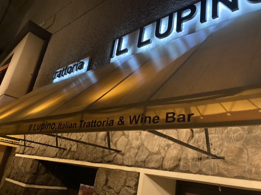 Local landscaping services experts serving Ewa Beach, HI - Oahu’s Finest Cleaning Services